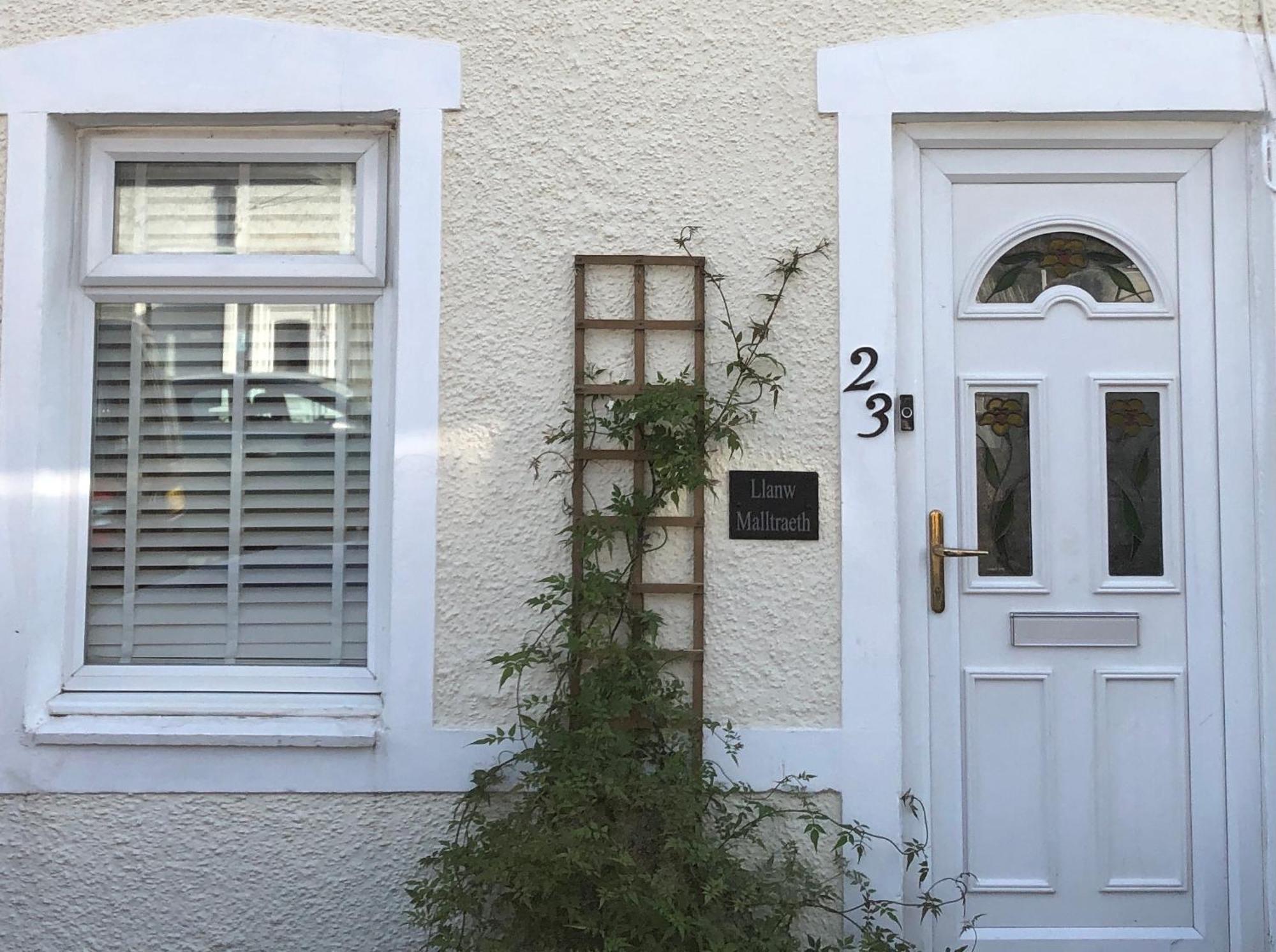 Llanw Malltraeth - Malltraeth Tides Llangadwaladr  Exterior foto